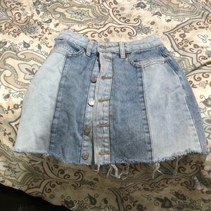 pacsun two toned mini skirt in size 24!!!